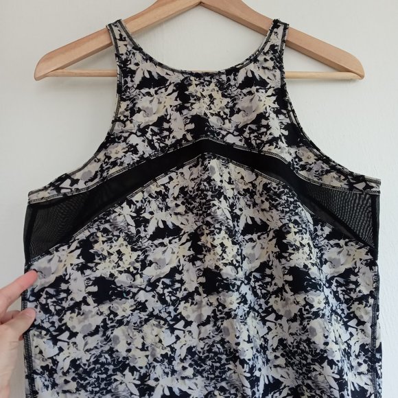 Lululemon Water Sun Runner Active Tank UPF 50+ Black 6 - Picture 4 of 8